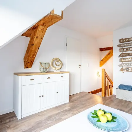 Familien Doppelhaushaelfte ,,inger