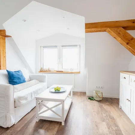 Familien Doppelhaushaelfte ,,inger