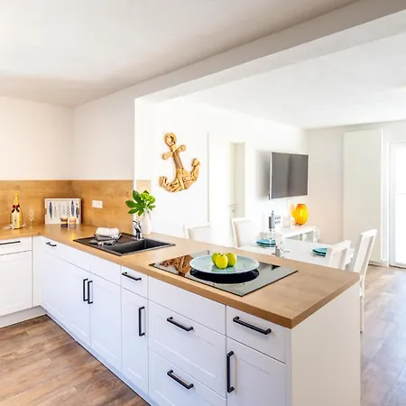 Familien Doppelhaushaelfte ,,inger