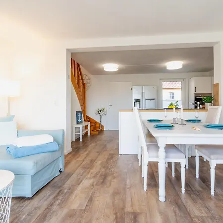 Familien Doppelhaushaelfte ,,inger