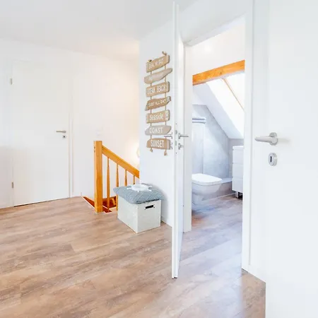 Familien Doppelhaushaelfte ,,inger